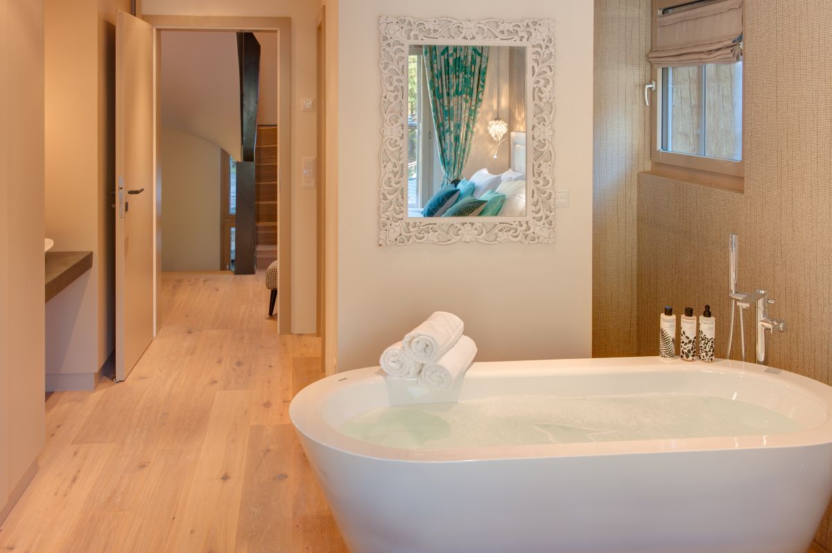CWP The Arco Double Bath 011 CWP The Arco Double Bath 011